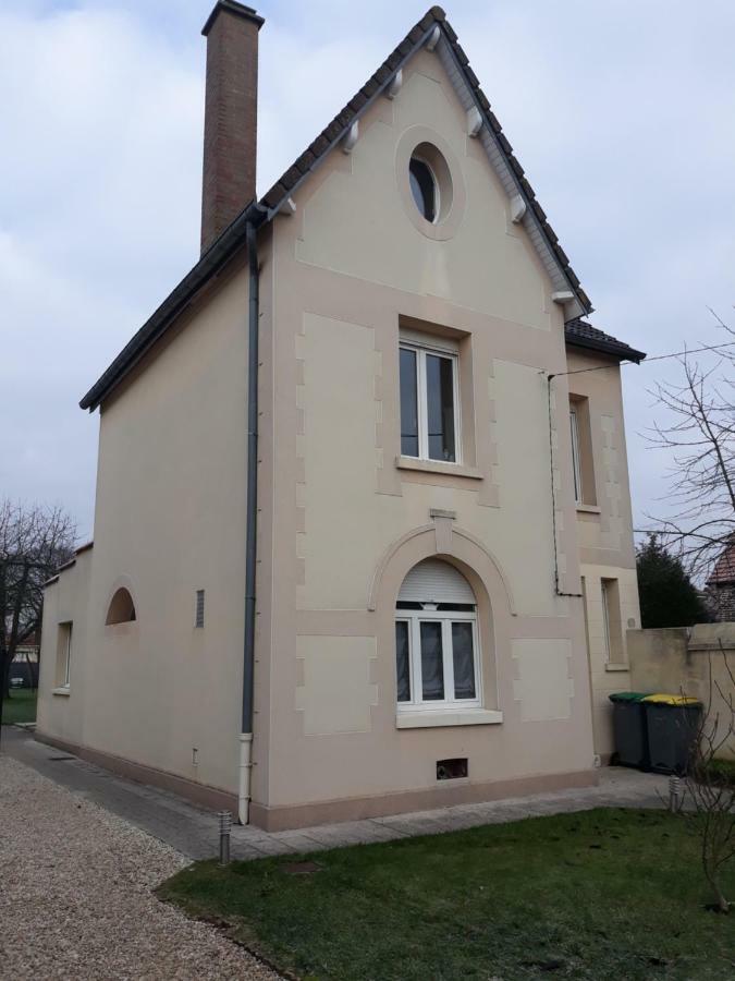 Le Gite Du Magnolia Willerval Bagian luar foto